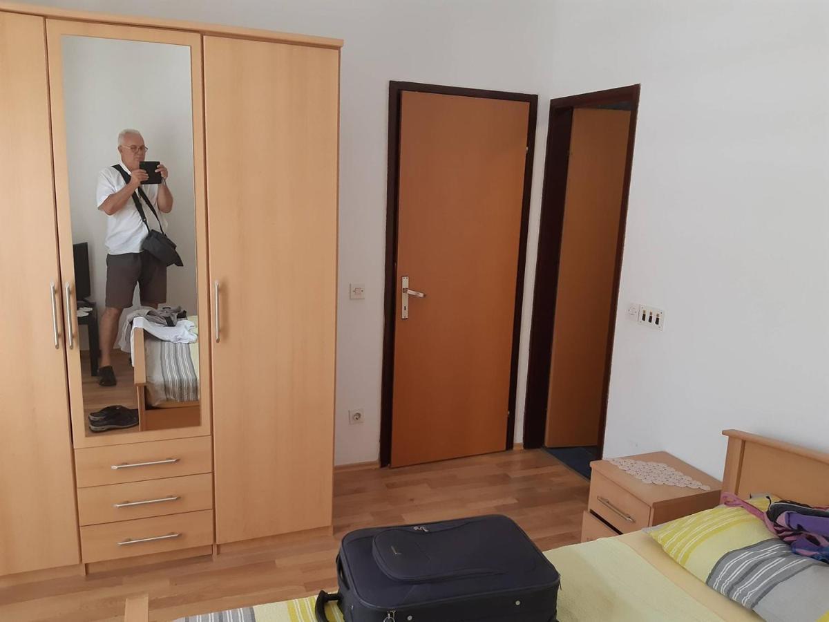Two Bed Rooms Fortuna Near The Beach Poreč Eksteriør billede