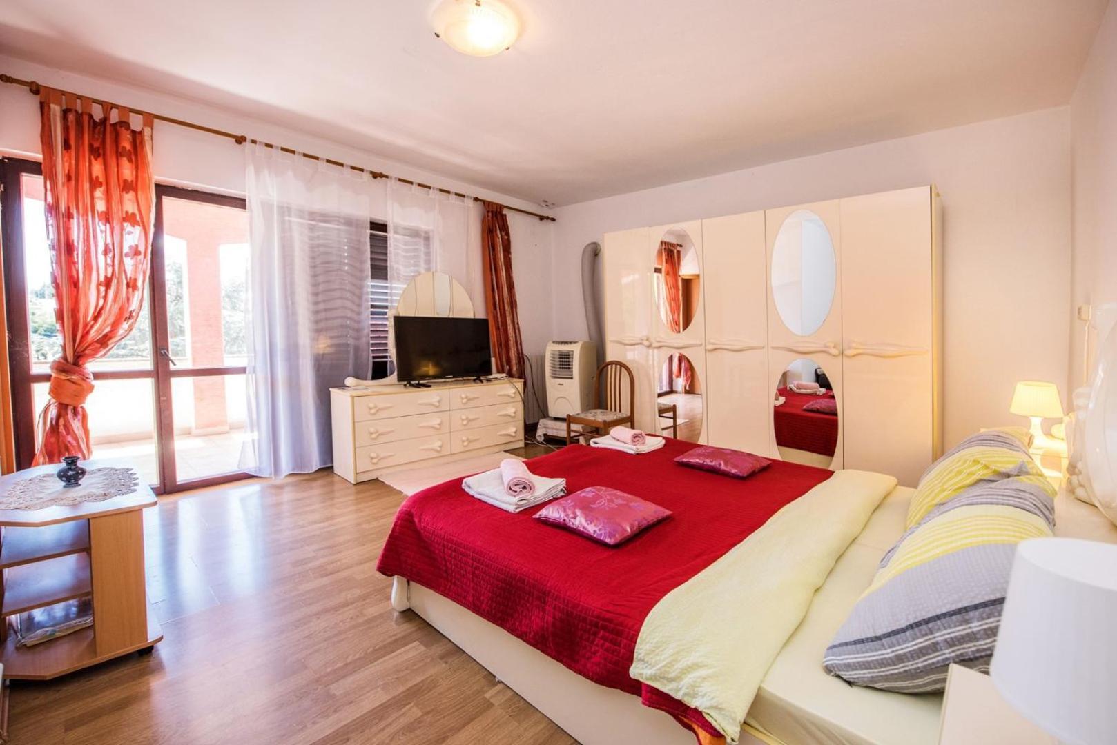 Two Bed Rooms Fortuna Near The Beach Poreč Eksteriør billede
